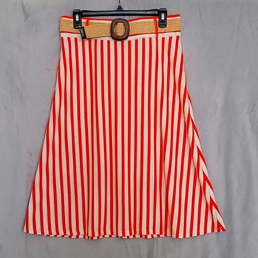 Striped Skirt, Knee Length, Decorated by Straw Belt with Wooden Buckle, Size M.